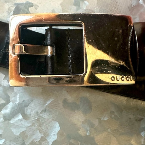 Gucci G Black Belt- 42” X 1” overall- The smallest hole makes it a 34” Waist! - Picture 2 of 10